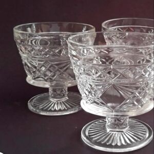 Vintage Hazel Atlas Big Top Pattern. Set of 3 Sherbet, Ice cream dish